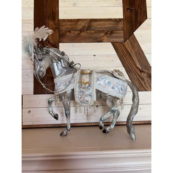 Breyer Horse Celestine - Picture 1 of 4